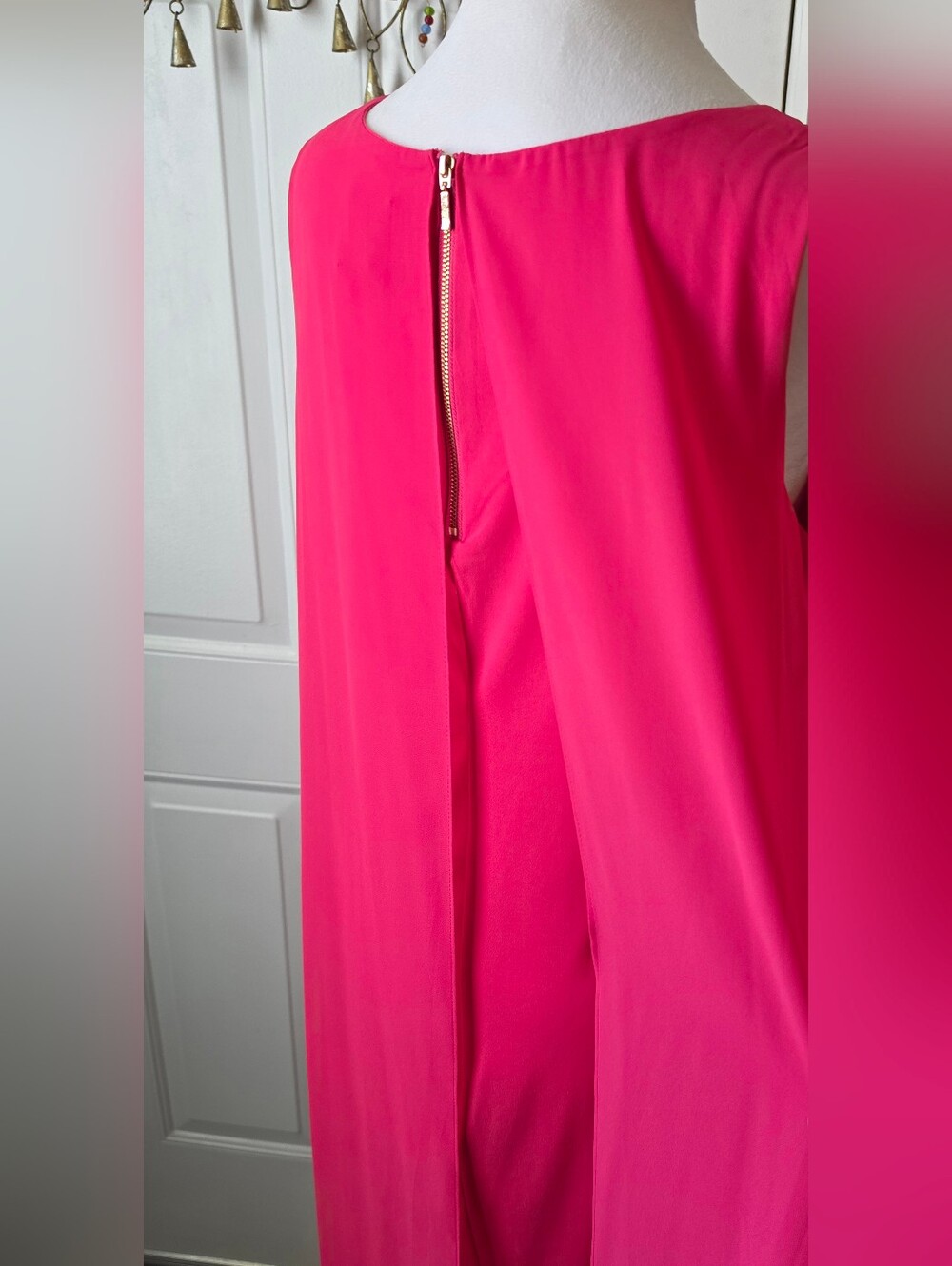 Melrose Sheer Overlay Swing Mini Shift Dress Womens 8 Bright Pink Sleeveless Flo - Picture 8 of 12